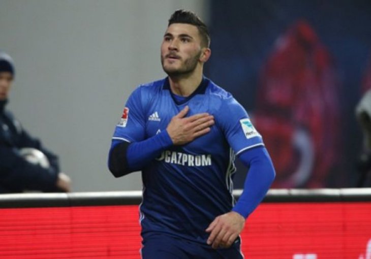 Schalke odbio zvaničnu ponudu za Kolašinca 
