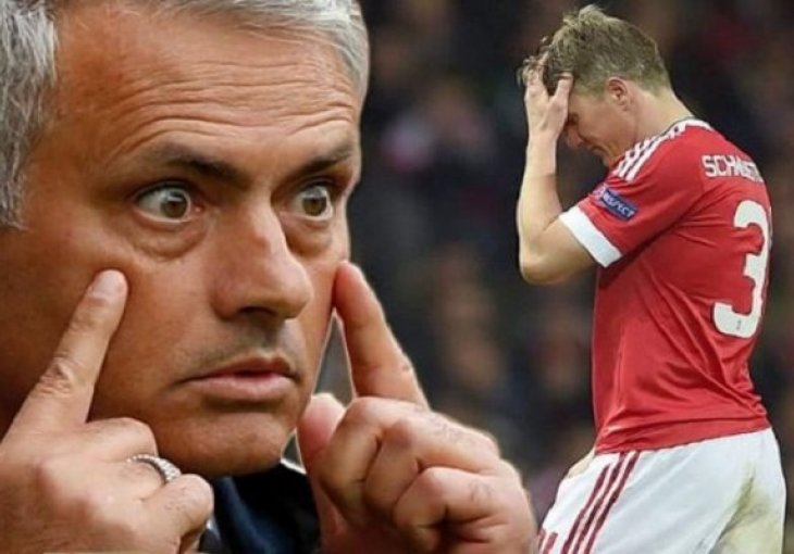 SASVIM ISKRENO: Evo šta je Mourinho poručio Schweinsteigeru koji napušta United!