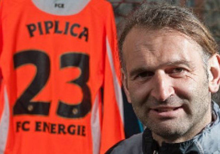 Danas je 15 godina od famozne greške Tomislava Piplice kada mu se smijao cijeli svijet