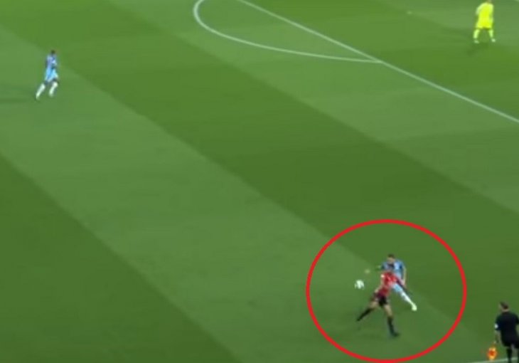 Pogledajte čudesan potez mlade zvijezde zbog koje je i veliki Ibrahimović jednom ostao na klupi!