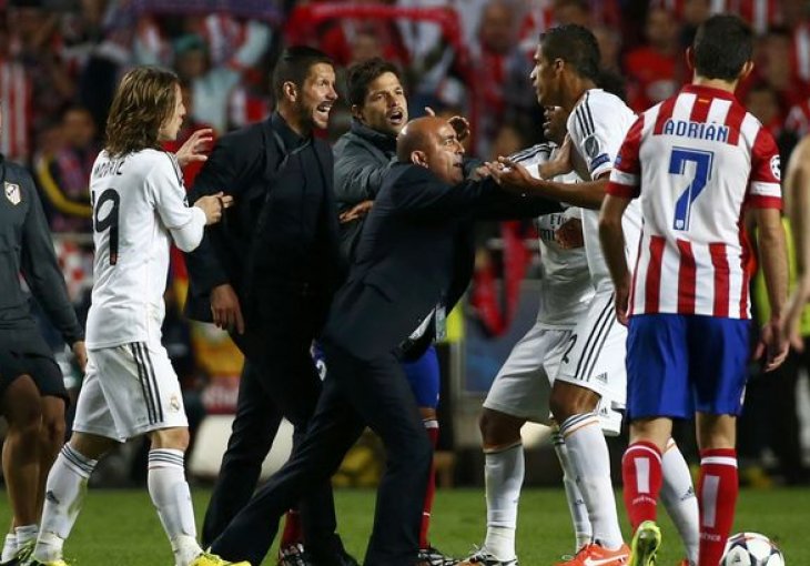 SIMEONE IMA RJEŠENJE ZA DESNU STRANU: Znam ko će igrati na desnom beku, biće to igrač koji dosad nije igrao na toj poziciji!