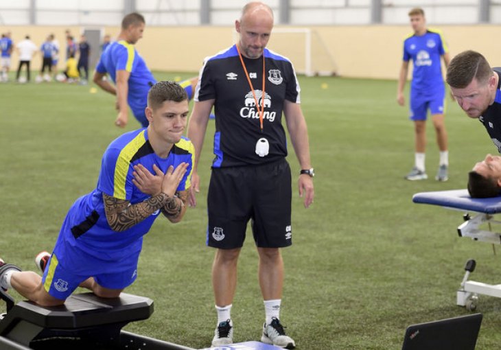 KOEMAN SUTRA ODLUČUJE O BEŠIĆU: On će ostati dio U-23 ekipe, ali i dalje treba 90 minuta
