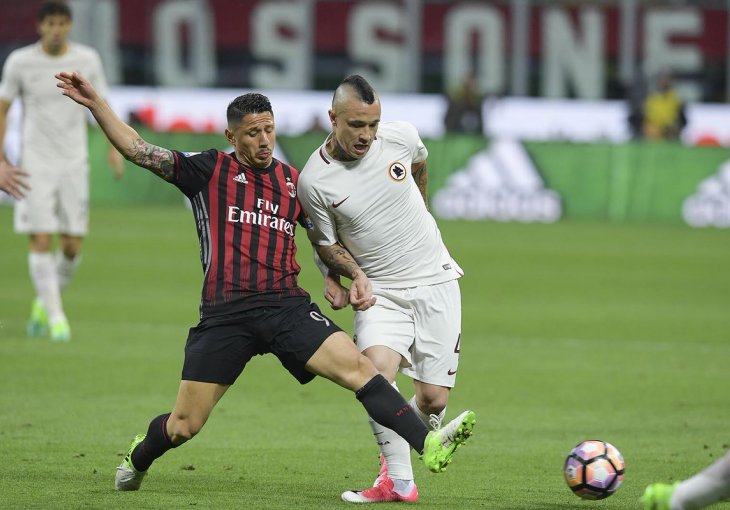 VUČICA NA SAN SIRU DEKLASIRALA MILAN: De Rossijev penal za: A sad adio...!
