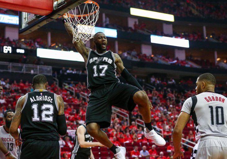 MAMUZE U FINALU ZAPADA: Rakete rastavljene na proste faktore, Brada i društvo mogu na godišnji!