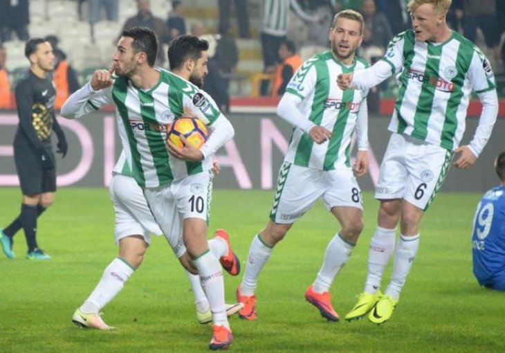 RIAD BAJIĆ U VELIKOJ FORMI: Ponovo poentirao, saigrači ga ne prate!