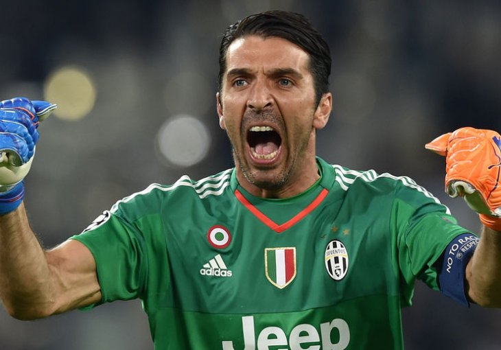 BUFFON ČINI SE ODUVIJEK IGRA ZA JUVE: Na Olimpicu stigao do 450. nastupa u Serie A!