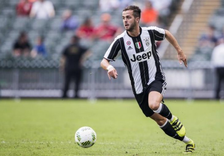 Bolnica u Torinu: Povrede poharale Juventus, nova žrtva je - Pjanić!