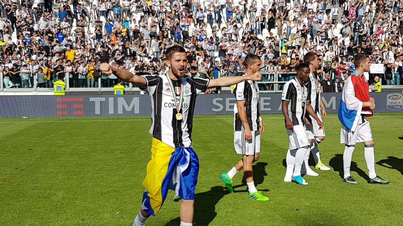 pjanic-scudetto-1