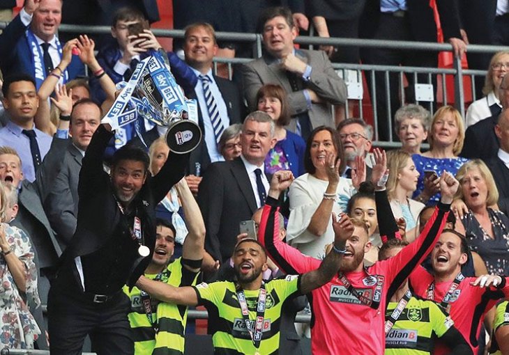 PENAL LUTRIJA ODLUČILA POBJEDNIKA: Huddersfield nakon 120 minuta bitke ide u Premiership, Reading u suzama!