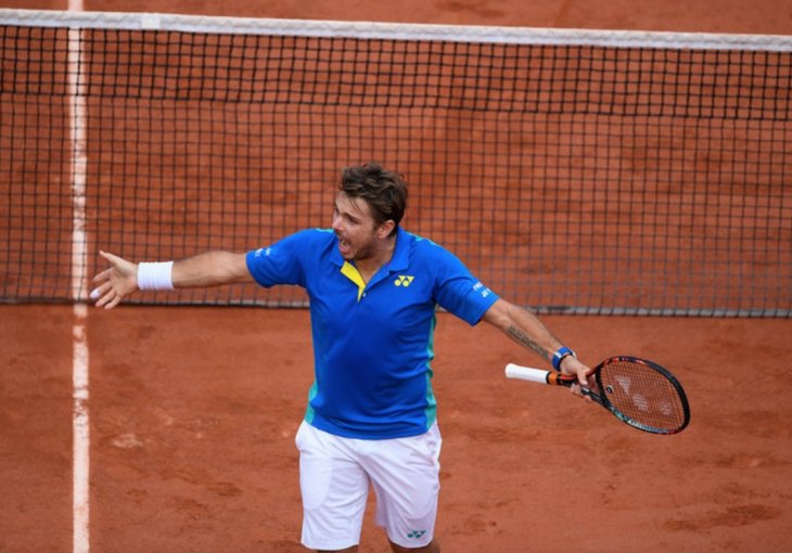 FENOMENALAN MEČ: Nakon četiri i po sata Wawrinka slomio umornog Murraya i plasirao se u finale!