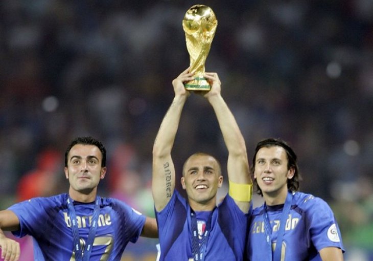 S Italijom je osvojio Svjetsko prvenstvo, a sada novi klub traži oglasom na internetu