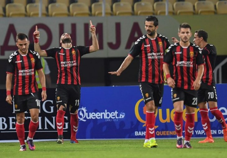 HISTORIJSKI USPJEH MAKEDONSKOG NOGOMETA Vardar priredio najveću senzaciju
