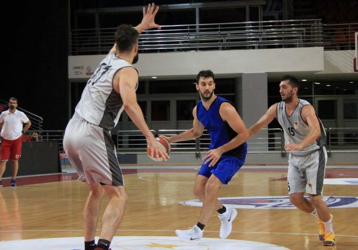 Bosna u dramatičnoj završnici izgubila od Krke