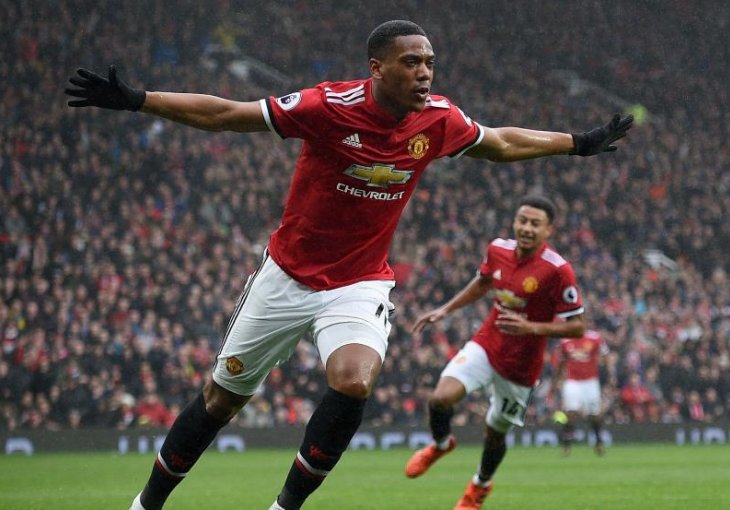 Martial presudio Tottenhamu u derbiju na Old Traffordu