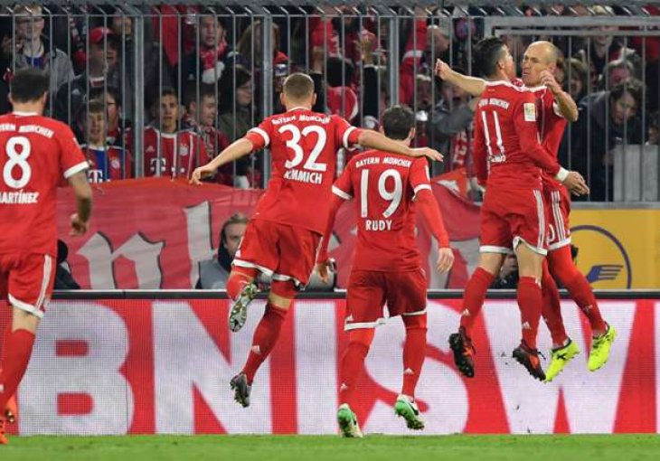 Bayern preuzeo lidersku poziciju, ali i ostao bez najboljeg igrača