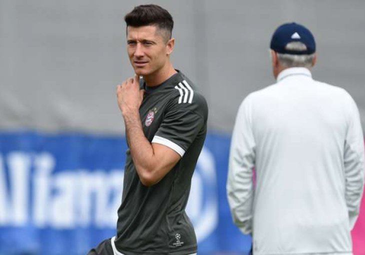 Lewandowski: Zbog Ancelottija sam morao trenirati samostalno