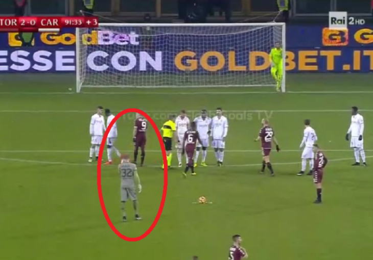 Kakva majstorija: Srpski golman kopirao legendarnog Chilaverta, rival već bio savladan, ali...