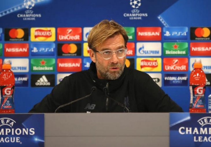 Klopp izašao pred novinare i zaprepastio sve prisutne: Niko nije vjerovao onome što vidi na njemu