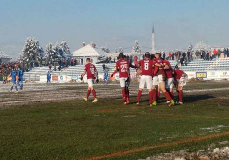 Veliki preokret Želje za jesenji naslov prvaka, Sarajevo rutinski kroz Vitez
