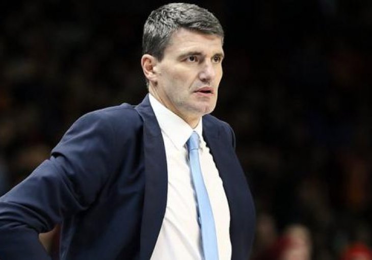 Anadolu Efes otpustio Perasovića, otišao i Murić