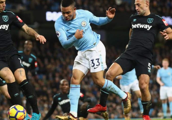 Gabriel Jesus otkrio: Skoro su mi polomili noge na parkingu, a na kraju je sve završilo - selfijem