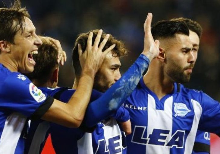Alaves četvrtom pobjedom u pet mečeva pobjegao iz opasne zone