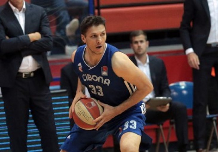 Šta smo ovo upravo gledali: Cibona sjajnom trojkom sa zvukom sirene do pobjede