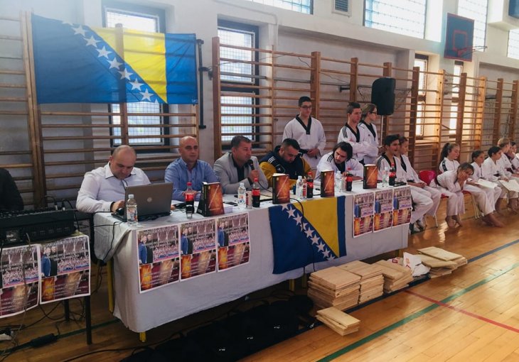 Promocija knjige 'sportskivremeplov.ba' nastavljena u Visokom