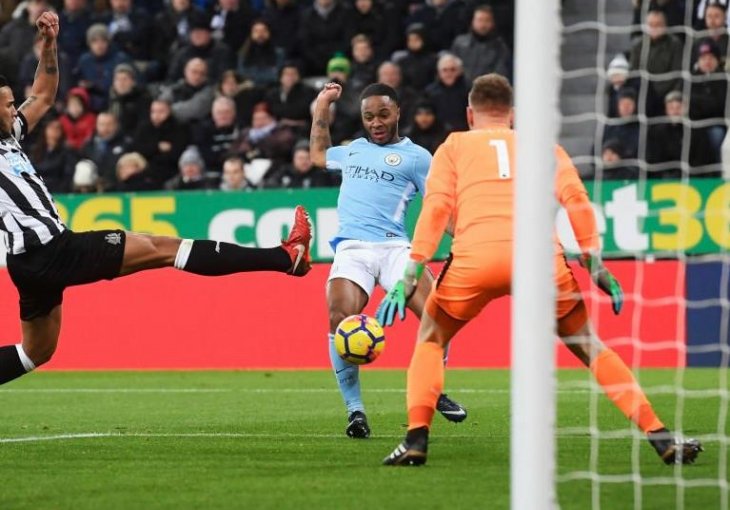 Minimalac Cityja u Newcastleu, Pepova mašina pobjegla na +15