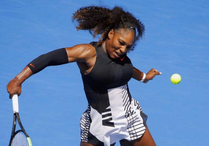 Serena Williams u povratničkom nastupu izgubila od Ostapenko