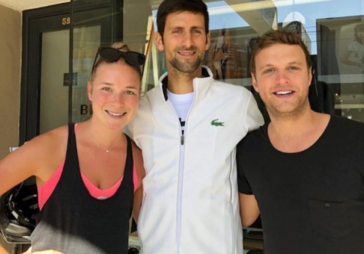 Đoković stigao u Melbourne, nastup još pod velikim upitnikom