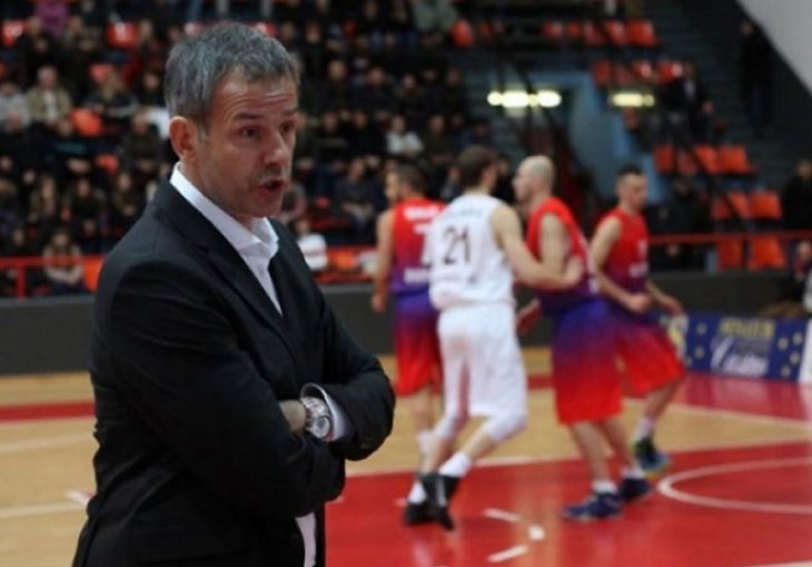 Nakon poraza u gradskom derbiju: Pejić više nije trener Studenata