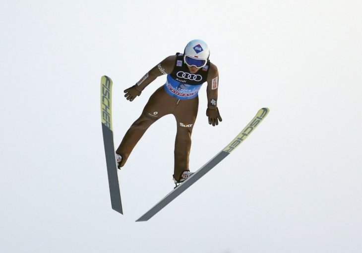 Kamil Stoch ušao u legendu: Postao tek drugi skakač u historiji koji je slavio na sve Četiri skakaonice