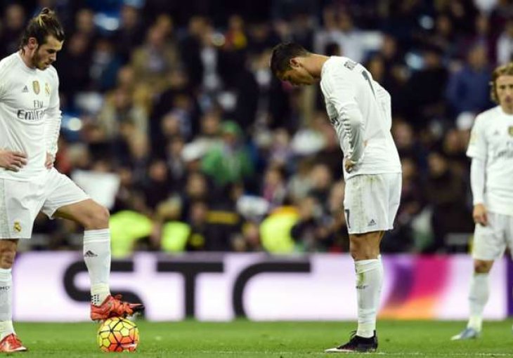 Je li i dalje nezamjenjiv? Ronaldo mora na klupu!