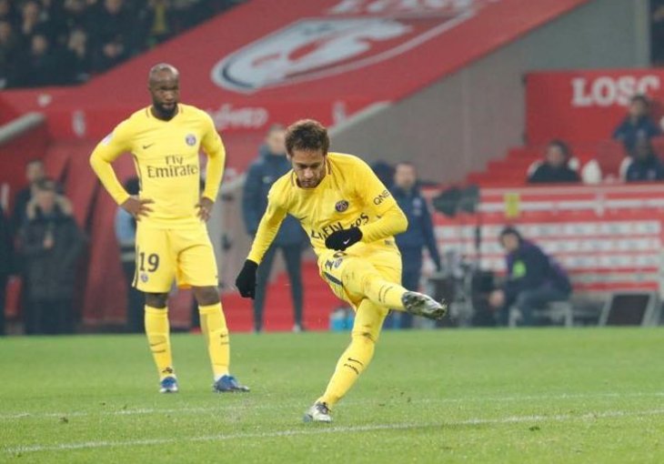  PSG napunio mrežu Lillea, Neymar divno pogodio iz slobodnjaka
