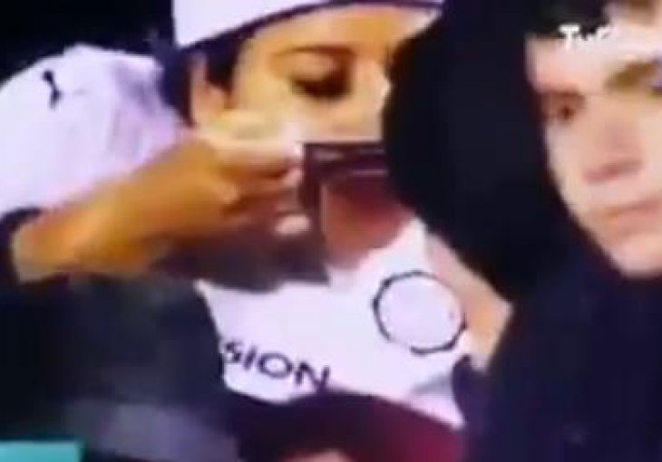 Šmrče kokain u TV prenosu: Ovako je jedan navijač proslavio gol u Paragvaju