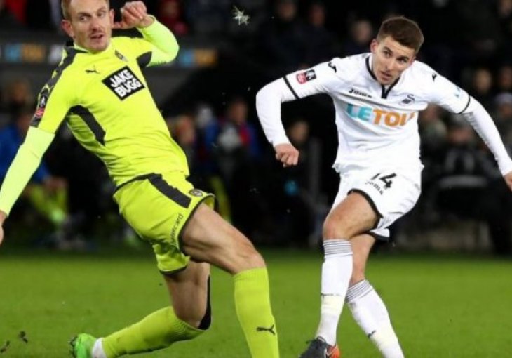 Jesmo li izgubili još jednog talenta: Ko je mladi Bosanac koji je sinoć debitovao za Swansea?!