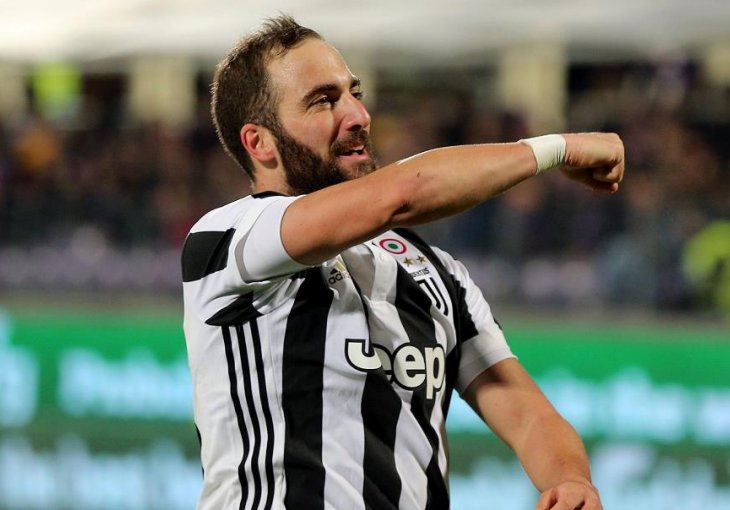 Higuainova poruka: Lako je kritikovati iz fotelje, do 2:0 sve je bilo perfektno...