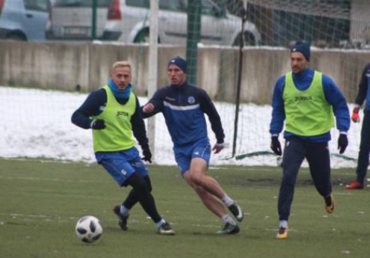 Svi fudbaleri Željezničara spremni za nastavak sezone