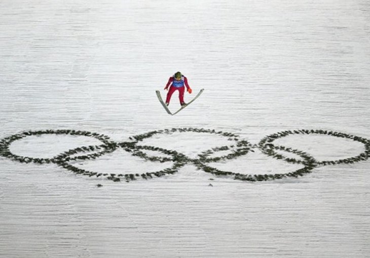 Poljak bez premca: Kamil Stoch odbranio zlato i ispisao historiju