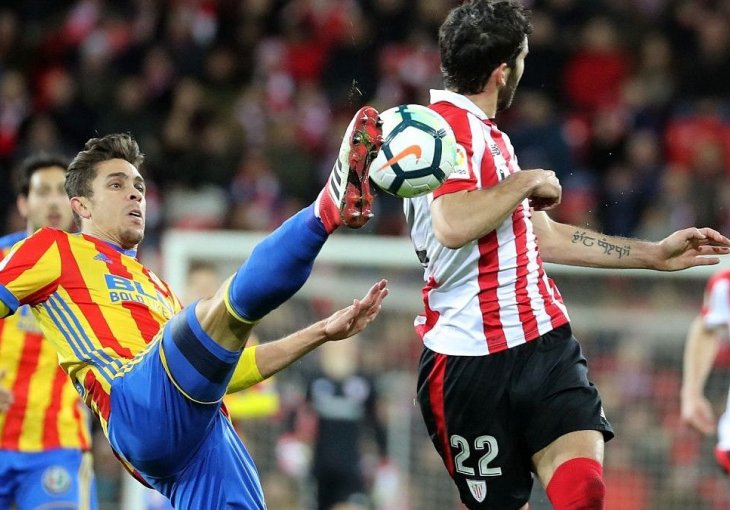 Šišmiši nisu iskoristili Realov kiks, Sevilla zakucala Malagu za dno