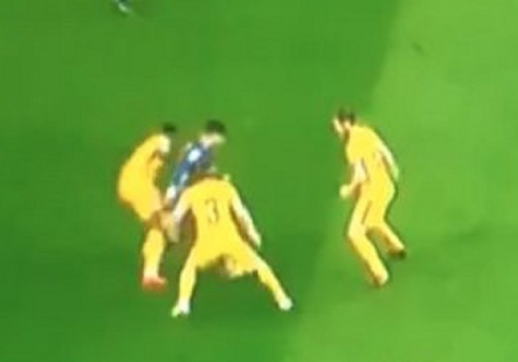MESSI NIJE S OVE PLANETE, BOLJI DOKAZ NE TREBATE U ovoj situaciji je na pola metra obrukao tri čuvara