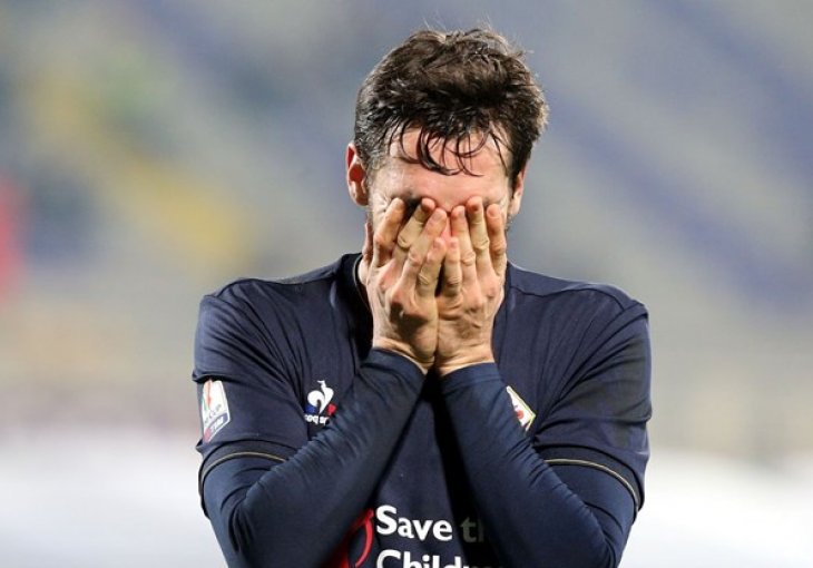 Je li Fiorentina nesretnom kapitenu dala ugovor zauvijek? Da, kao što je Ronaldinho besplatno igrao za Chape