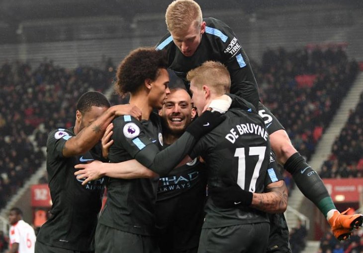 Drama Guardiolinog junaka: Sam nosi Man. City ka tituli, a privatni život mu je pakao!