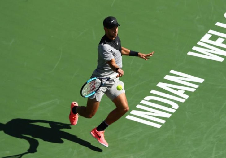 Ćorić: Strašno je teško igrati protiv Federera, nikad ne znaš šta je sljedeće