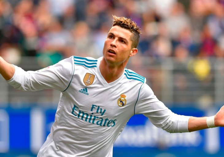 NIJE SLUČAJNOST IZA SVEGA GENIJALNI ZIDANE Zašto Messi ima problema, a Ronaldo je sve jači i jači? 