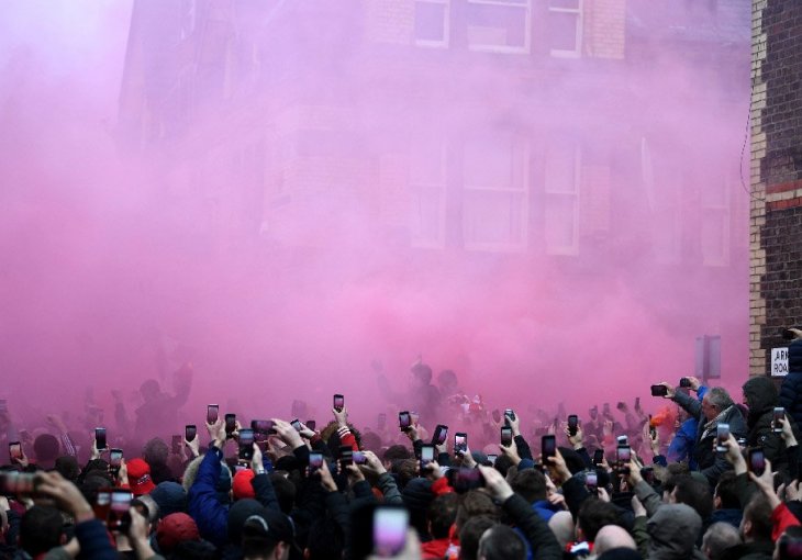 Navijači napali autobus Citya, a Klopp prokomentarisao u svom stilu