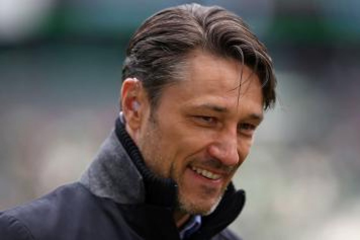 nico-kovac-eintracht-sorriso-2017-18-356x237