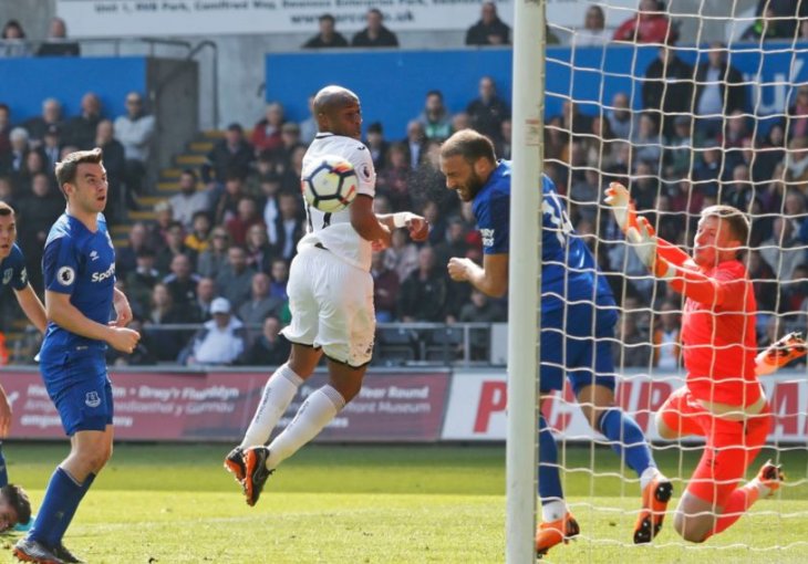 Burnley sve bliže Evropi, Swansea u finišu do zlata vrijednog boda