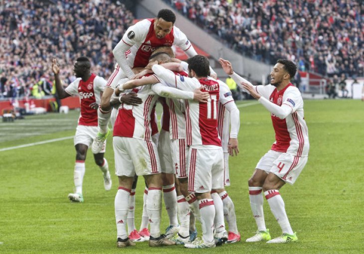 Fenomenalni nogometaš Ajaxa na pragu Premier lige